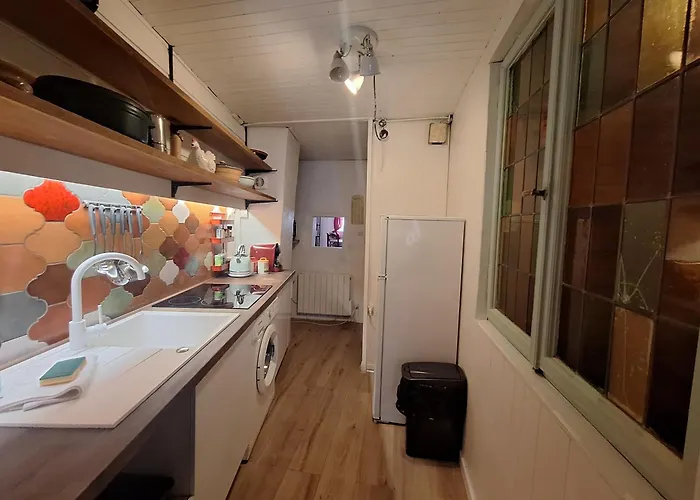 Maison Cliquot - Centre Apartment *